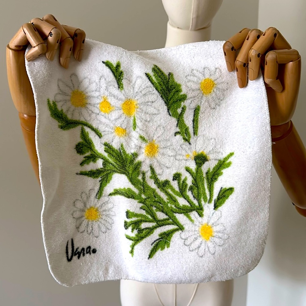 🌼 Vintage Vera Neumann Daisy Floral Washcloth | Signed Retro Bath Linen